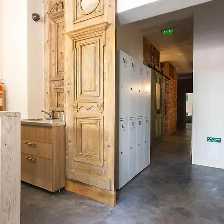Inn 